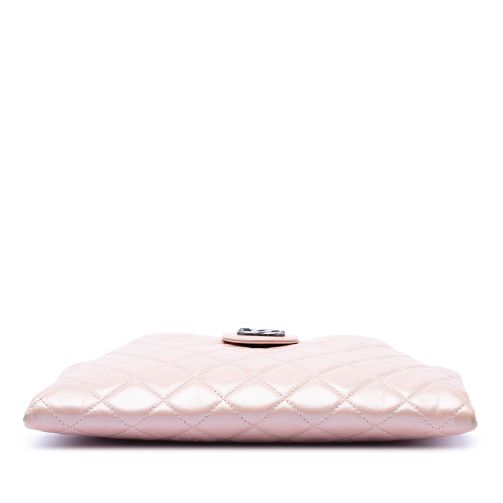 Pre-Loved Chanel Quilted Glazed Calfskin Coco Pleats Clutch - Picture 3 of 6